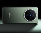 O Vivo X300 pode não levar a tela de 6,67 polegadas do X200, na foto. (Fonte da imagem: Vivo)