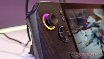 O novo D-Pad (Fonte da imagem: Notebookcheck)