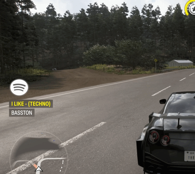 HUD no jogo mostrando a integração do Spotify com o mod.
