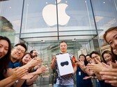 O Vision Pro teve um início morno, mas o Apple funciona em óculos inteligentes. (Fonte da imagem: Apple)