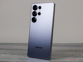 O Galaxy S25 Ultra não consegue acompanhar o ritmo dos melhores carros-chefe em termos de câmera, de acordo com o DxOMark. (Fonte da imagem: Notebookcheck)