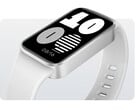 A Redmi Band 4 custa cerca de US$ 25. Na imagem: uma foto promocional editada mostrando a versão na cor branca.