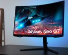 O Odyssey Neo G8 tem uma curvatura de 1000R e uma taxa de atualização de 165 Hz, entre outras características. (Fonte de imagem: Samsung)