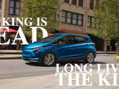 A próxima geração do Chevrolet Bolt chegará apenas na forma de crossover EUV, abandonando totalmente o hatchback compacto. (Fonte da imagem: Chevrolet - editado)