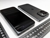 O Pixel 9 Pro Fold não se parece em nada com o Pixel Fold do ano passado. (Fonte da imagem: NCC)