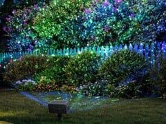 A nova luz a laser para áreas externas da Govee pode ser semelhante à luz projetora para áreas externas