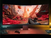O LG UltraGear evo 52G930B-B combina uma resolução de 5K2K com uma taxa de atualização de 240Hz.