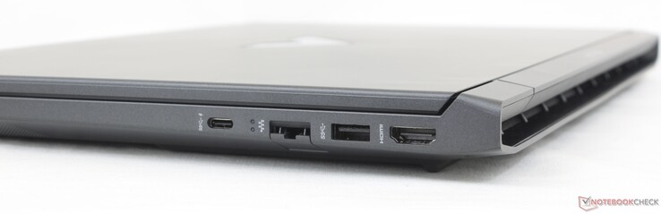 Certo: USB-C (5 Gbps) c/ DisplayPort 1.4, Gigabit RJ-45, USB-A (5 Gbps), HDMI 2.1