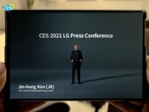 Se o LG Rollable ainda estiver vivo, ele está apenas pendurado por um fio. (Imagem: LG)