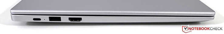 Esquerda: USB-C 3.2 Gen. 1 (carregamento), USB-A 3.2 Gen. 1, HDMI