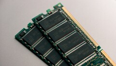 Os preços de DDR4 RAM e outros tipos de memória podem cair muito mais rápido do que anteriormente previsto (Imagem: Harrison Broadbent)