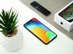 A BOE está entre os principais fornecedores de telas do iPhone. (Fonte da imagem: Unsplash, editado)