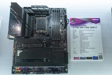 ASRock Z790 Riptide WiFi7 (Fonte da imagem: Xfastest.com)