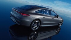 A Mercedes EQS elétrica não está vendendo particularmente bem na China, razão pela qual a montadora agora seguiu a Tesla cortando seus preços (Imagem: Mercedes)