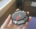A bússola DIY do Minecraft impressa em 3D (na foto). (Fonte da imagem: u/Intelligent-Cause751 via r/minecraft)