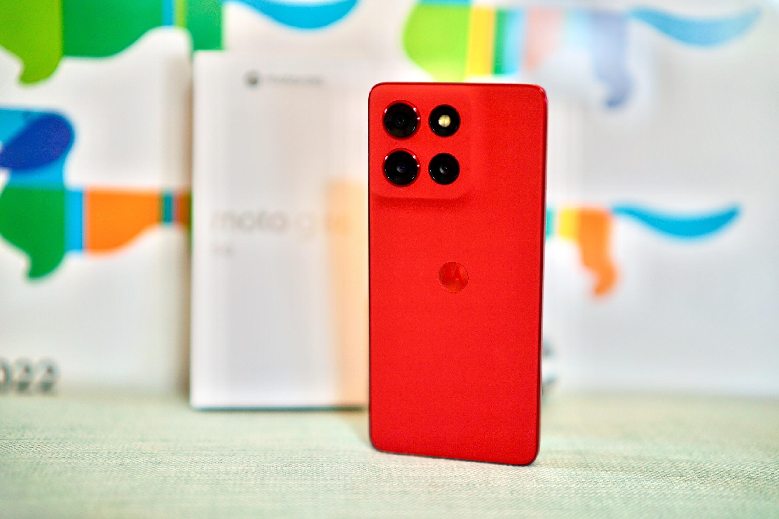 A estrela mais brilhante da linha média - Análise do smartphone Motorola Moto  G86 - Notebookcheck.info