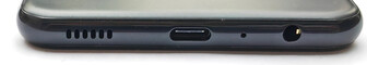 Parte inferior: alto-falante, USB-C, microfone, porta de áudio de 3,5 mm
