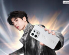O telefone para jogos 2026 Legion Y70 contará com o Snapdragon 8 Gen 5 não Elite. Na foto: uma imagem promocional do smartphone em branco.