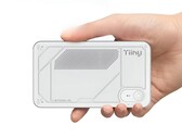O mini PC Tiiny AI Pocket Lab tem 80 GB de memória LPDDR5X e uma CPU ARM de 12 núcleos. (Fonte da imagem: Tiiny AI, editado) 