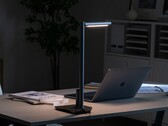 A lâmpada Boring Lamp tem um projeto modular, incluindo um suporte ajustável em altura. (Fonte de imagem: Boring Lamp)