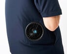 Uma marca de moda japonesa pretende combater o suor nas camisas com o uso de dois ventiladores.