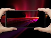 O Sony Xperia 1 III tem um 4K HDR OLED com uma taxa de atualização de 120 Hz. (Fonte de imagem: Sony/Best Buy - editado)