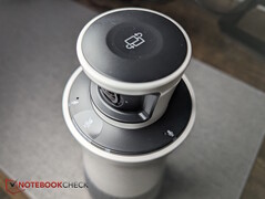 Vista superior - botão de layout e microfones