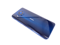 O Nokia 8.3 5G parece bom, mas não está totalmente atualizado em muitas áreas. Isto pode até ser uma vantagem.