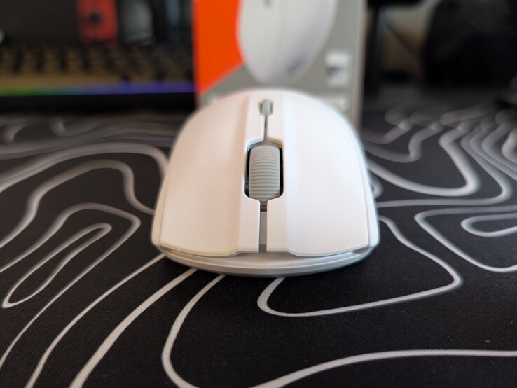 Perfil frontal do SteelSeries Rival 3 Wireless Gen 2.