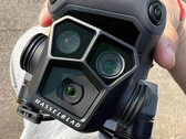 O Mavic 3 Pro será construído sobre a série Mavic 3 com uma segunda câmera teleobjectiva. (Fonte da imagem: @JasperEllens)