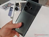 O Realme GT 7T usará um SoC da MediaTek, ao contrário do GT 6 mostrado aqui (fonte da imagem: Notebookcheck)