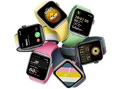 O Apple Watch SE foi lançado em 2020 como uma alternativa mais barata para o Apple Watch Series 6. (Fonte de imagem: Apple)