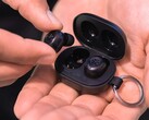 Os JBuds Mini são os menores fones de ouvido sem fio disponíveis de uma grande marca (Fonte da imagem: JLab)
