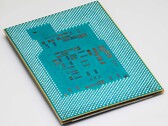 Interconexões de substrato de vidro na parte traseira de uma CPU (Fonte da imagem: Intel)
