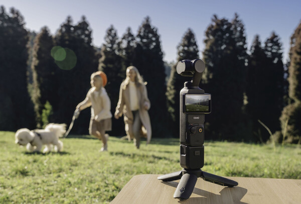 O DJI Osmo Pocket 3 foi lançado em outubro de 2023.