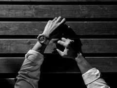 O relógio colaborativo Casio GM2100TTTR-8A One Ok Rock pode ser lançado nos EUA. (Fonte da imagem: Casio)