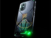 O Infinix GT 50 Pro 5G apresenta um design incomum com iluminação LED verde.