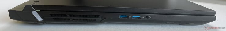 Esquerda: 2x USB-A 3.2 Gen.2 (10 GBit/s), áudio de 3,5 mm