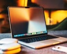 O MacBook Pro M6 pode ter um furo em vez de um entalhe (Fonte da imagem: Jaime Marrero)