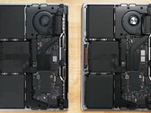 Observe a diferença: o M1 MBP 13 em comparação com o M2 MBP 13. (Fonte da imagem: iFixit)