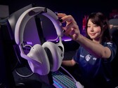 O Pro Headset da Alienware apresenta um design leve, com drivers revestidos de grafeno. (Fonte da imagem: Alienware)