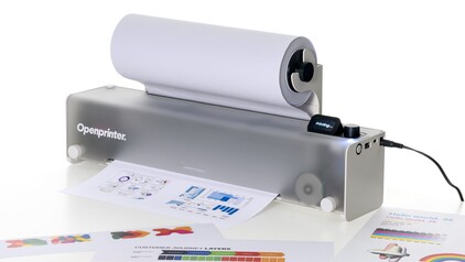 A Open Printer imprime em cores e pode cortar seu rolo de papel em folhas de tamanho A4 (Fonte da imagem: Open Tools)