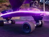 Faixa de luz LED do e-skateboard NALU (Fonte da imagem: Backfire Boards)