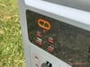 Quatro portas USB com até 100 W