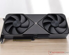 A Nvidia GeForce RTX 5090 Founders Edition (Fonte da imagem: Notebookcheck)