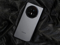 O Magic V5 deve superar o Oppo Find N5 em termos de desempenho, graças ao seu chipset Snapdragon 8 Elite de 8 núcleos, na foto anterior. (Fonte da imagem: Honor)