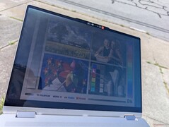 Ao ar livre, sob a luz do sol