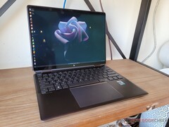 A HP revelou a folha de especificações do Spectre x360 em seu site (imagem via own)