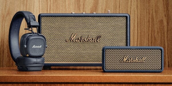 A coleção Marshall Midnight Blue está disponível na Europa, no Reino Unido e nos EUA. (Fonte da imagem: Marshall)