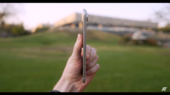 Uma renderização do &quot;iPhone 17 Air&quot;. (Fonte da imagem: AppleTrack via YouTube)